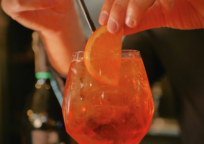 Apericena completo con spritz a Roma